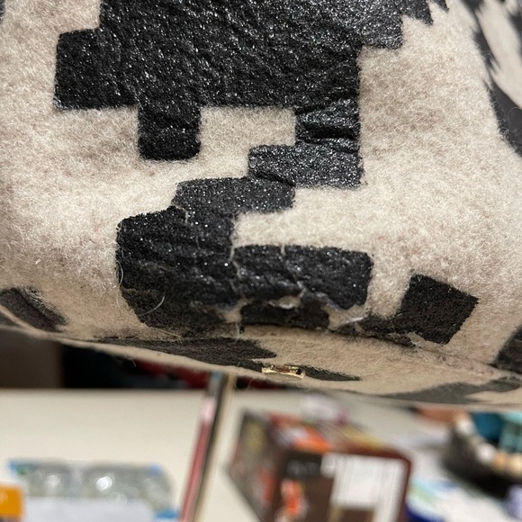 Kate Spade ♠️ Houndstooth Twinkle Harmony Alabama Tote and Wristlet 2-Piece - Picture 8 of 11